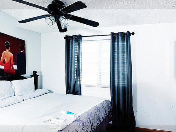 Airport Lay Over : photo 5 de la chambre chambre lit-king size - 1