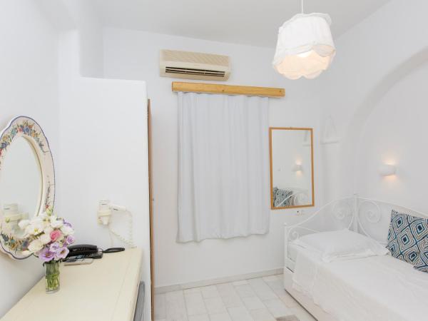 Galini Hotel : photo 8 de la chambre chambre simple