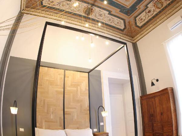 The Dante House by House In Naples : photo 4 de la chambre chambre triple avec balcon