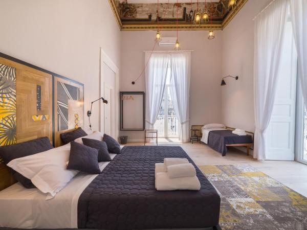 The Dante House by House In Naples : photo 1 de la chambre chambre triple de luxe