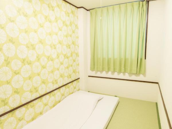 Backpackers Hotel Toyo : photo 1 de la chambre chambre simple de style japonais avec salle de bains commune - sans climatisation
