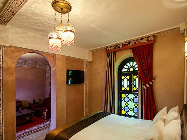 Palais Ommeyad Suites & Spa : photo 5 de la chambre suite junior avec bain à remous