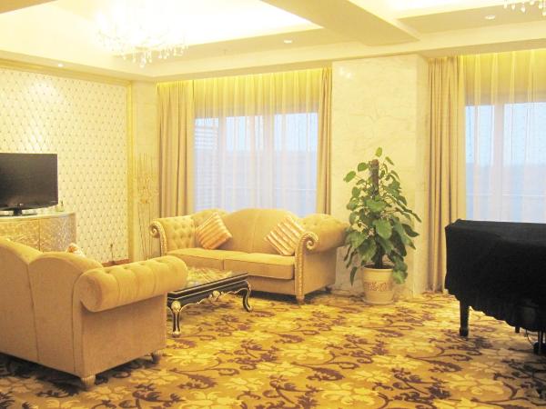 Glarun Jinling Hotel : photo 5 de la chambre suite exécutive