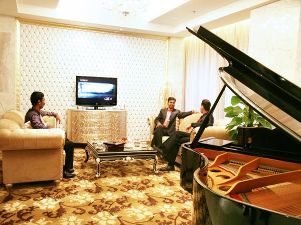 Glarun Jinling Hotel : photo 7 de la chambre suite exécutive