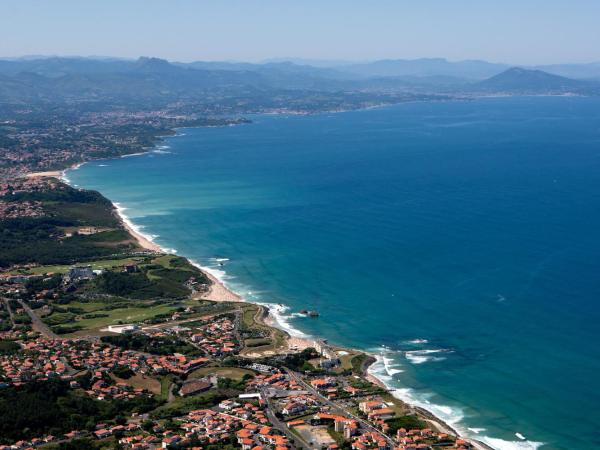 Htel Le Biarritz : photo 4 de la chambre chambre double - vue sur mer