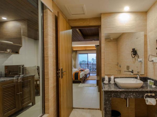 Pokhara Batika : photo 8 de la chambre suite