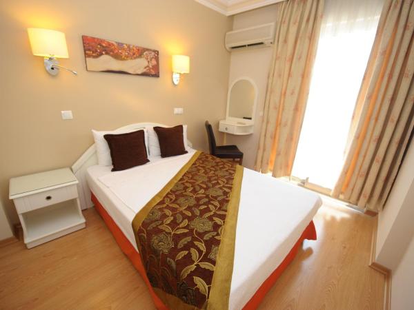 Suite Laguna Otel : photo 4 de la chambre chambre familiale (4 adultes)