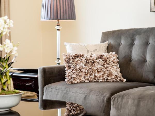 The Inn at the Union Club of British Columbia : photo 6 de la chambre suite deluxe avec lit king-size