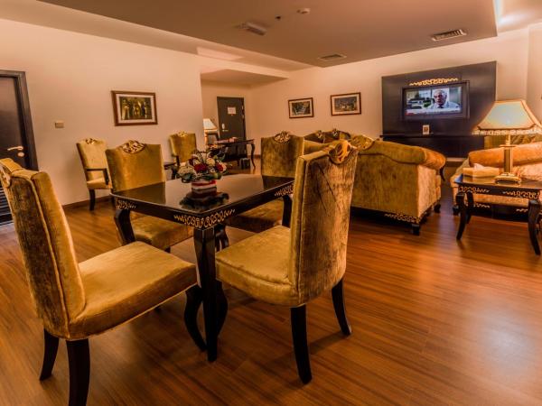 Golden Tulip Headington : photo 2 de la chambre suite headington