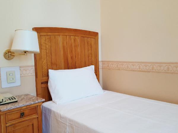 Hotel Roma e Rocca Cavour : photo 2 de la chambre chambre simple basique