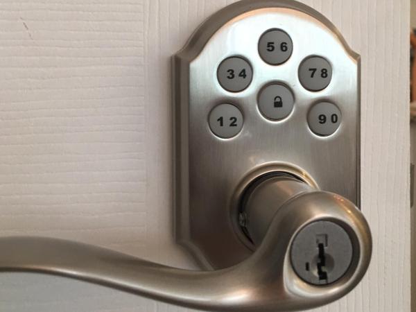 Diana's Luxury Bed and Breakfast : photo 5 de la chambre apartment with garden view - room #10