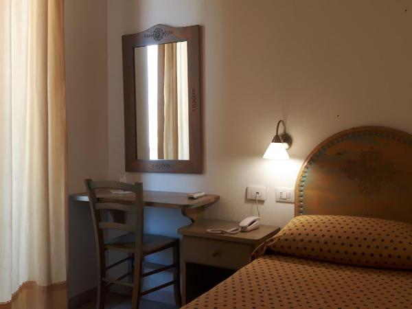 Alghero Vacanze Hotel : photo 1 de la chambre chambre simple
