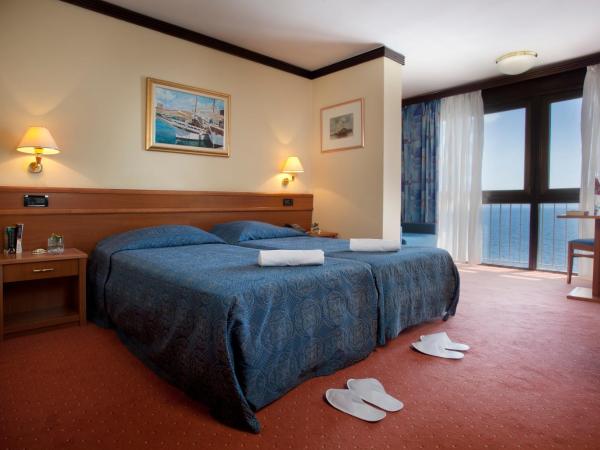 Hotel Kristal - Liburnia : photo 2 de la chambre chambre double ou lits jumeaux supérieure - vue sur mer
