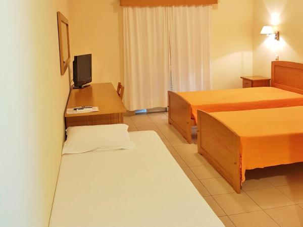 Rialgarve : photo 3 de la chambre chambre triple avec balcon