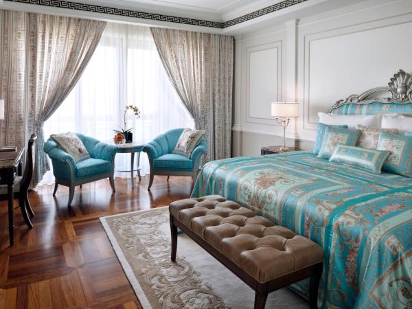 Palazzo Versace Dubai : photo 3 de la chambre chambre premier versace - vue sur crique