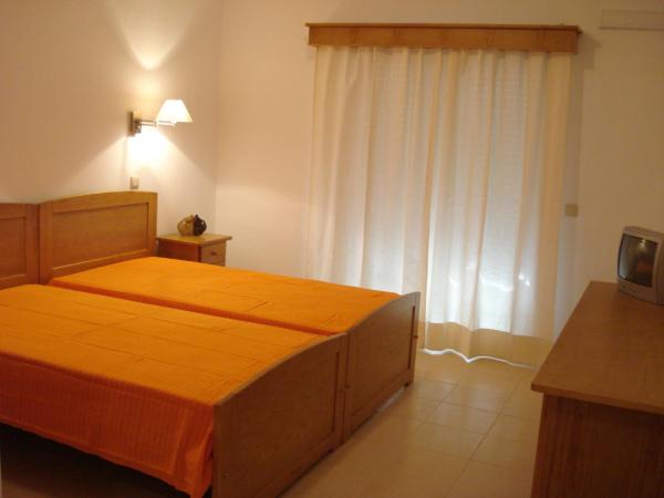Rialgarve : photo 1 de la chambre chambre lits jumeaux avec balcon