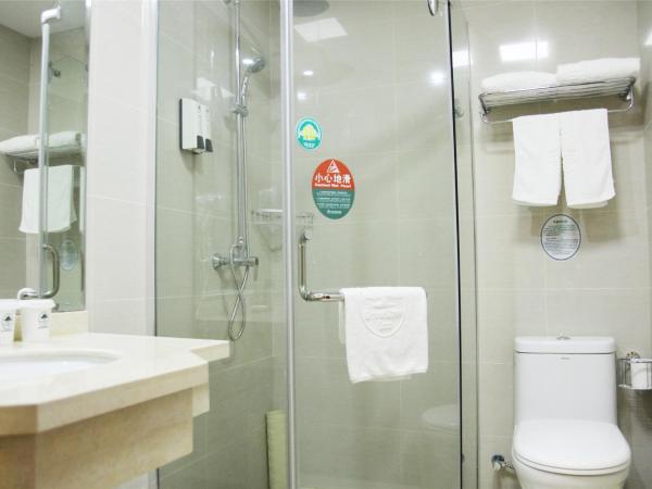 GreenTree Inn Suzhou Industrial Park Shengpu Town Xinsheng Road Express Hotel : photo 2 de la chambre chambre lit queen-size