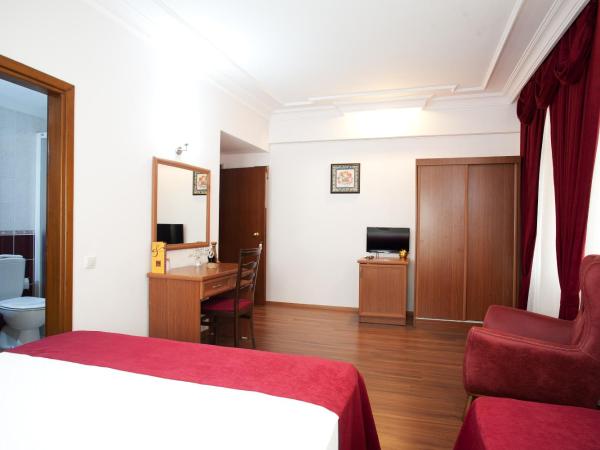 Triana Hotel : photo 3 de la chambre chambre triple Élite