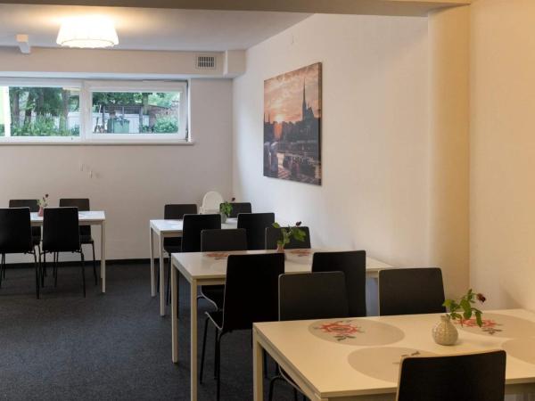 City Rooms Szczecin : photo 9 de la chambre chambre double