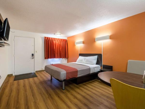 Hotel 465 By Regency : photo 8 de la chambre chambre lit queen-size - non-fumeurs