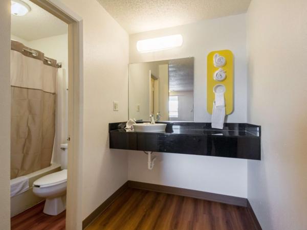 Hotel 465 By Regency : photo 4 de la chambre chambre 2 lits queen-size - non-fumeurs