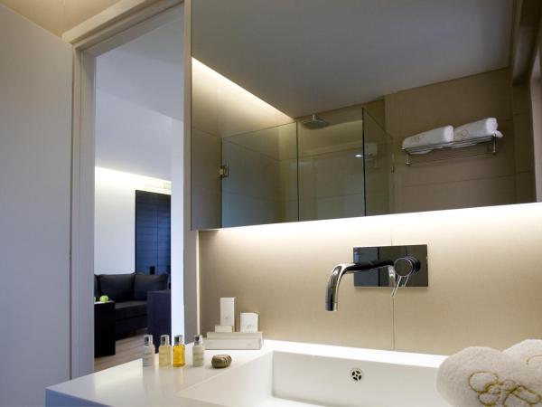 O&B Athens Boutique Hotel : photo 3 de la chambre suite junior avec terrasse privée