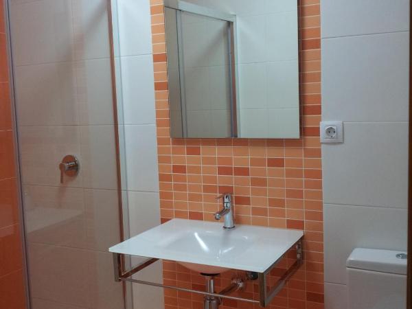 Pensión San Fermín : photo 7 de la chambre lit dans un dortoir de 4 lits