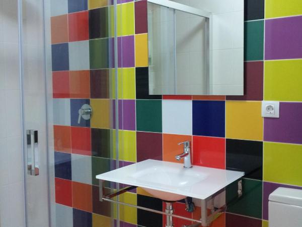 Pensión San Fermín : photo 8 de la chambre lit dans un dortoir de 4 lits