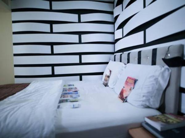 Airport Lay Over : photo 1 de la chambre chambre lit-king size - 1