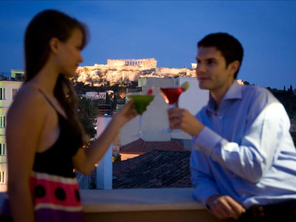 O&B Athens Boutique Hotel : photo 1 de la chambre suite junior avec terrasse privée