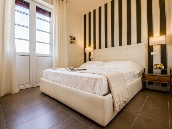 Il Gallo Bianco : photo 3 de la chambre chambre double exécutive avec balcon