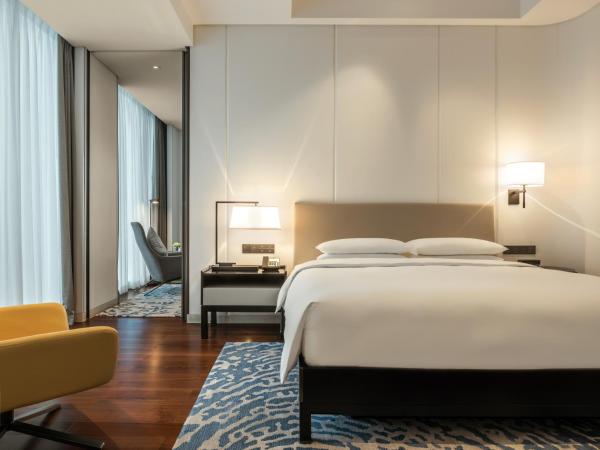 Hyatt Regency Shanghai Global Harbor : photo 1 de la chambre suite lit king-size