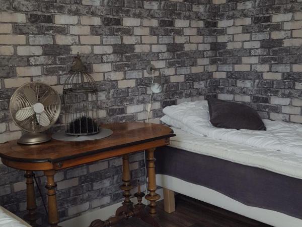 Centralstationens Vandrarhem : photo 7 de la chambre chambre triple basique avec salle de bains commune