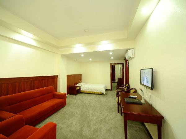 Guangzhou Junshan Hotel - Shuttle bus for Canton Fair : photo 3 de la chambre suite deluxe