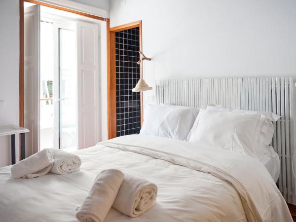 Lemon Tree Stay : photo 3 de la chambre petite chambre double avec balcon