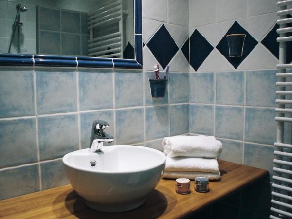 Bed and Breakfast Chalet Manava : photo 5 de la chambre chambre double ou lits jumeaux