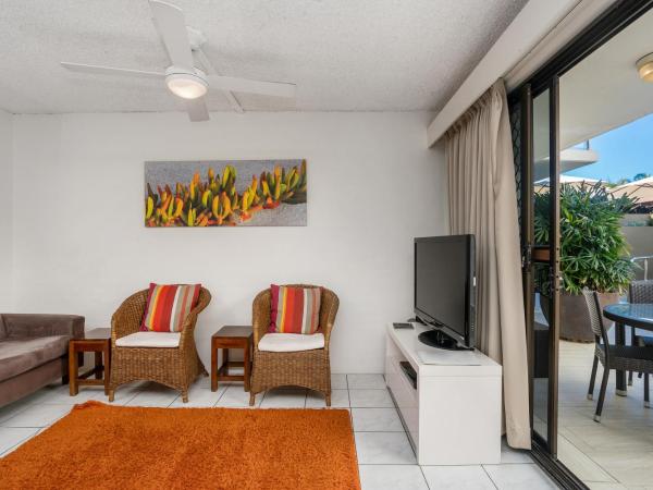 Bayview Beachfront Apartments, in town right on the beach : photo 2 de la chambre appartement 2 chambres Économique