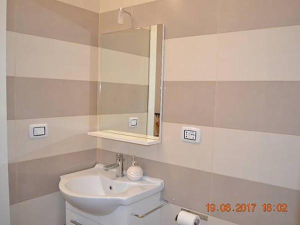 B&B Dolce Incanto : photo 4 de la chambre chambre triple