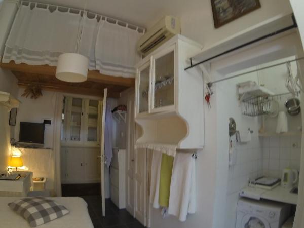 Guest House Ilicki Plac : photo 3 de la chambre studio avec balcon 