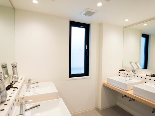Imano Tokyo Ginza Hostel : photo 1 de la chambre lit dans dortoir mixte de 6 lits