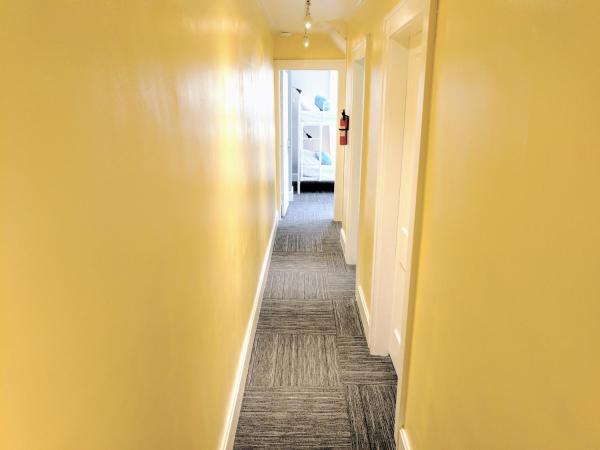 The Wayfaring Buckeye Hostel : photo 8 de la chambre maison de ville 3 chambres