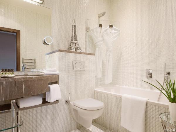 B Montmartre : photo 2 de la chambre chambre double supérieure