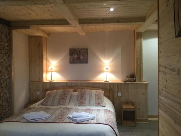 Chalet l'Aiglon : photo 1 de la chambre chambre double familiale