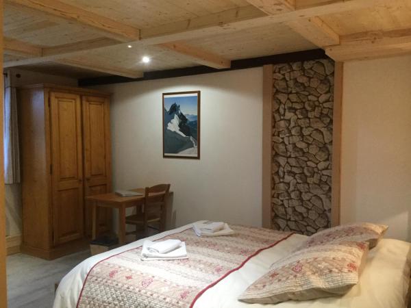 Chalet l'Aiglon : photo 2 de la chambre chambre double familiale