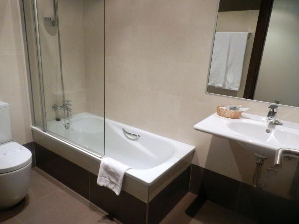 Hotel Río Hortega : photo 6 de la chambre chambre double ou lits jumeaux