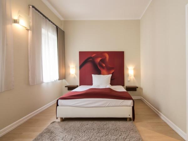 Living am Carlsplatz : photo 3 de la chambre chambre double
