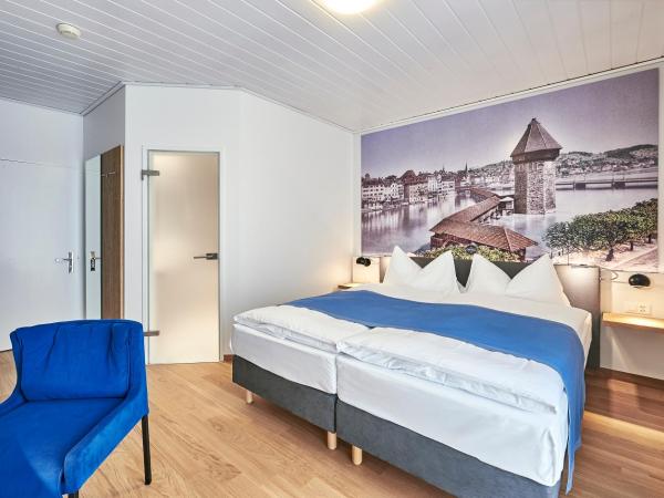 Hotel Central Luzern : photo 5 de la chambre chambre double standard