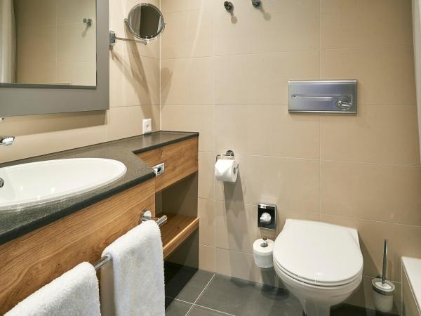 Hotel Central Luzern : photo 10 de la chambre chambre double standard