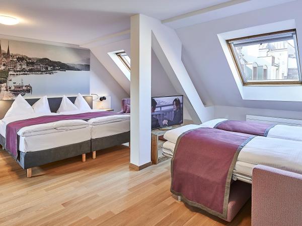 Hotel Central Luzern : photo 1 de la chambre chambre familiale supérieure