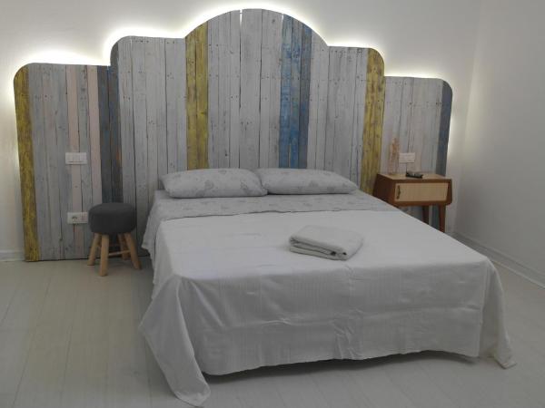 My Eco Rooms Olbia : photo 7 de la chambre chambre quadruple